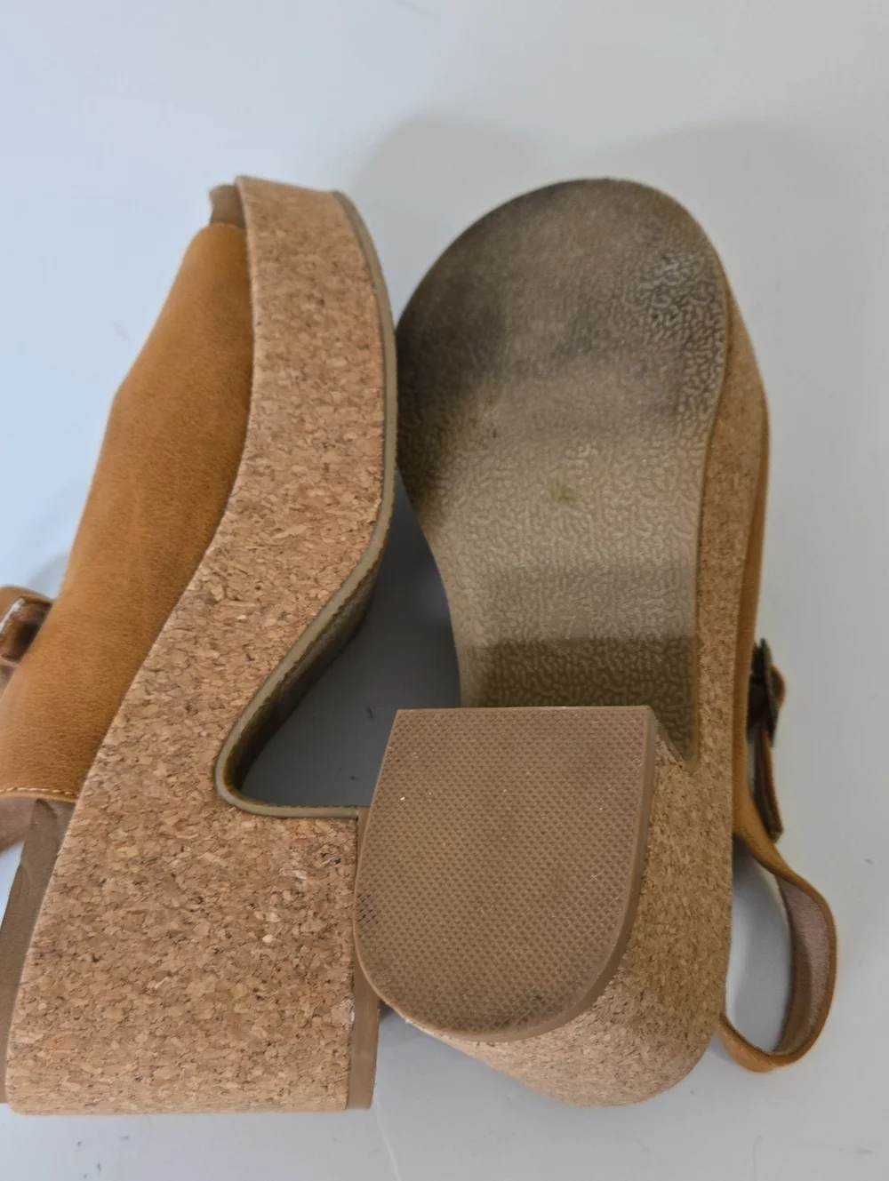 Corkys Misbehavin Platform Shoe/Sandal Size 7